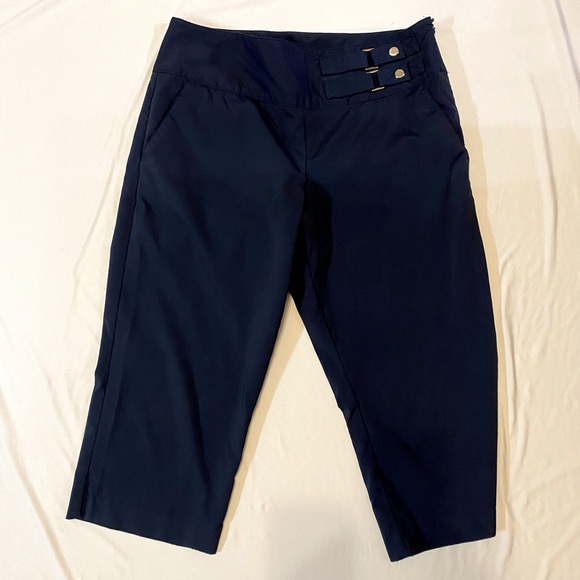 Izod Pants - IZOD women’s Bermuda shorts, athletic, navy blue size 10